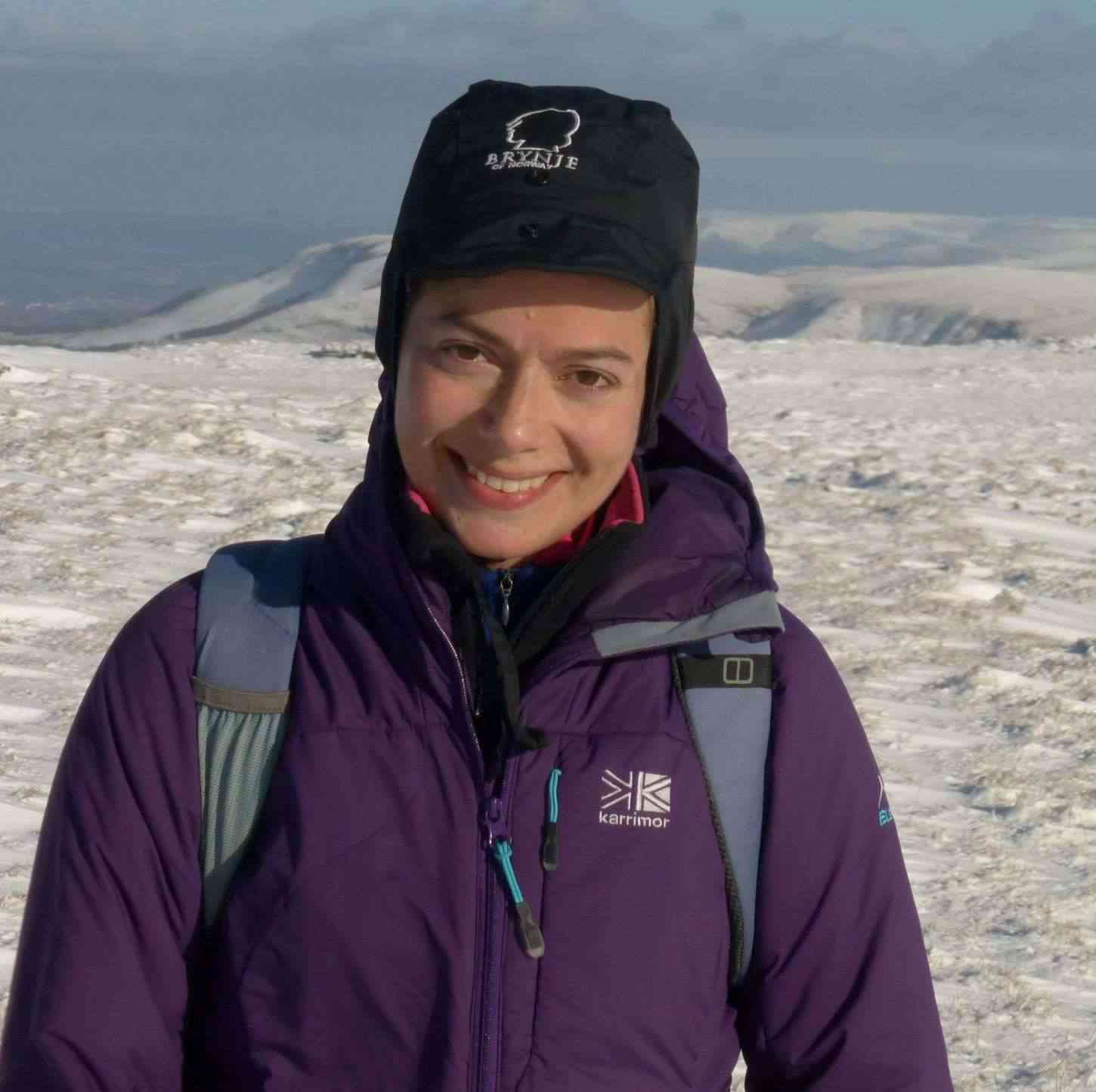 Head shot of smiling Dr Alison Cook.