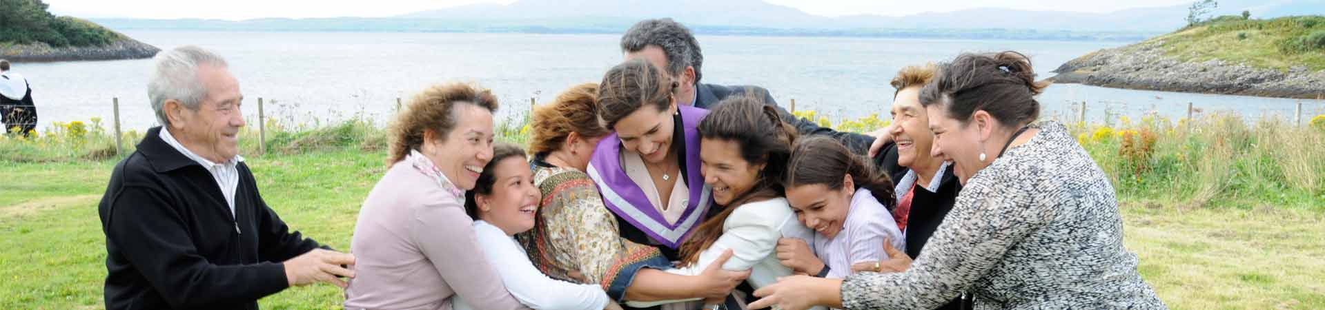 Image of a happy Spanish family during SAMS UHI graduation 2015.