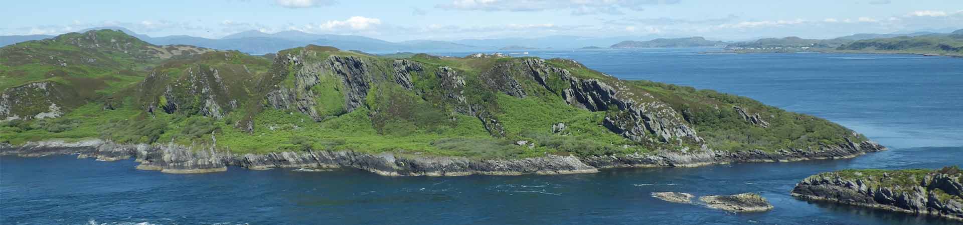 Image of the west coast of Scotland in summer