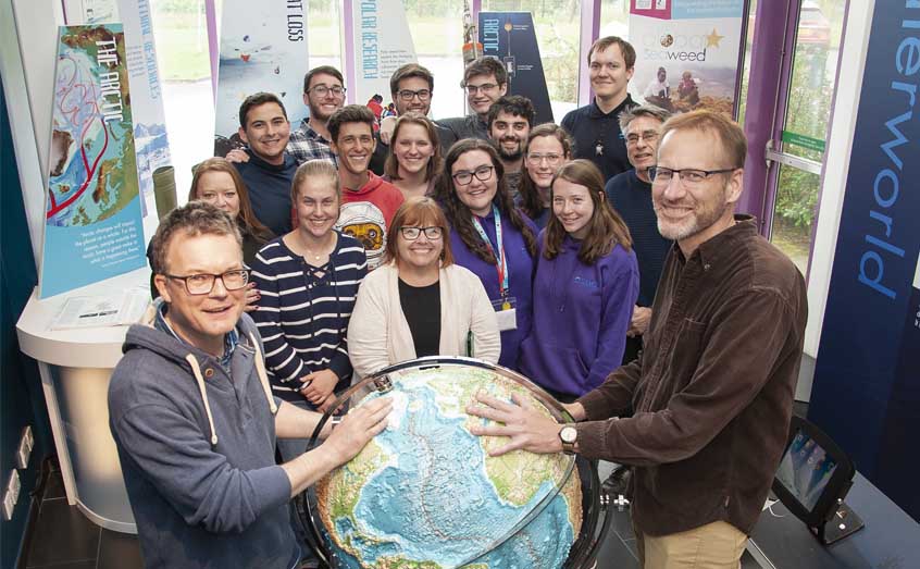 Dr John Howe, BSc Marine Science programme leader at SAMS UHI and Prof Louis Keiner, Associate Professor of Physics and Physical Oceanography at CCU announce the beginning of a student exchange programme between their respective institutes, as SAMS UHI staff and CCU students involved in this year’s field course look on.